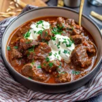Rindergulasch Rezept mit RotTraubensaft - ganz zart wie von Oma